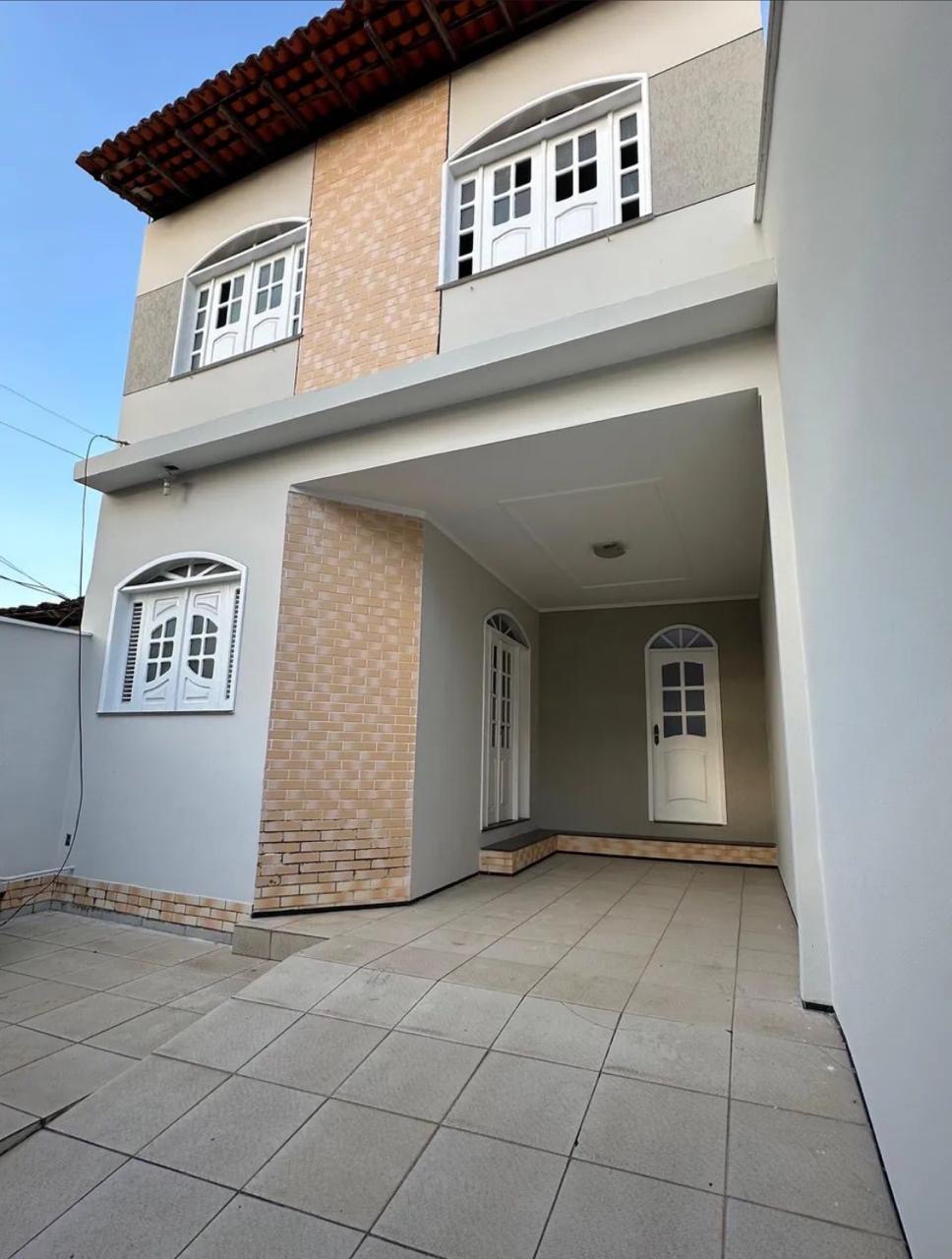 Casa Duplex - Somente a Vista