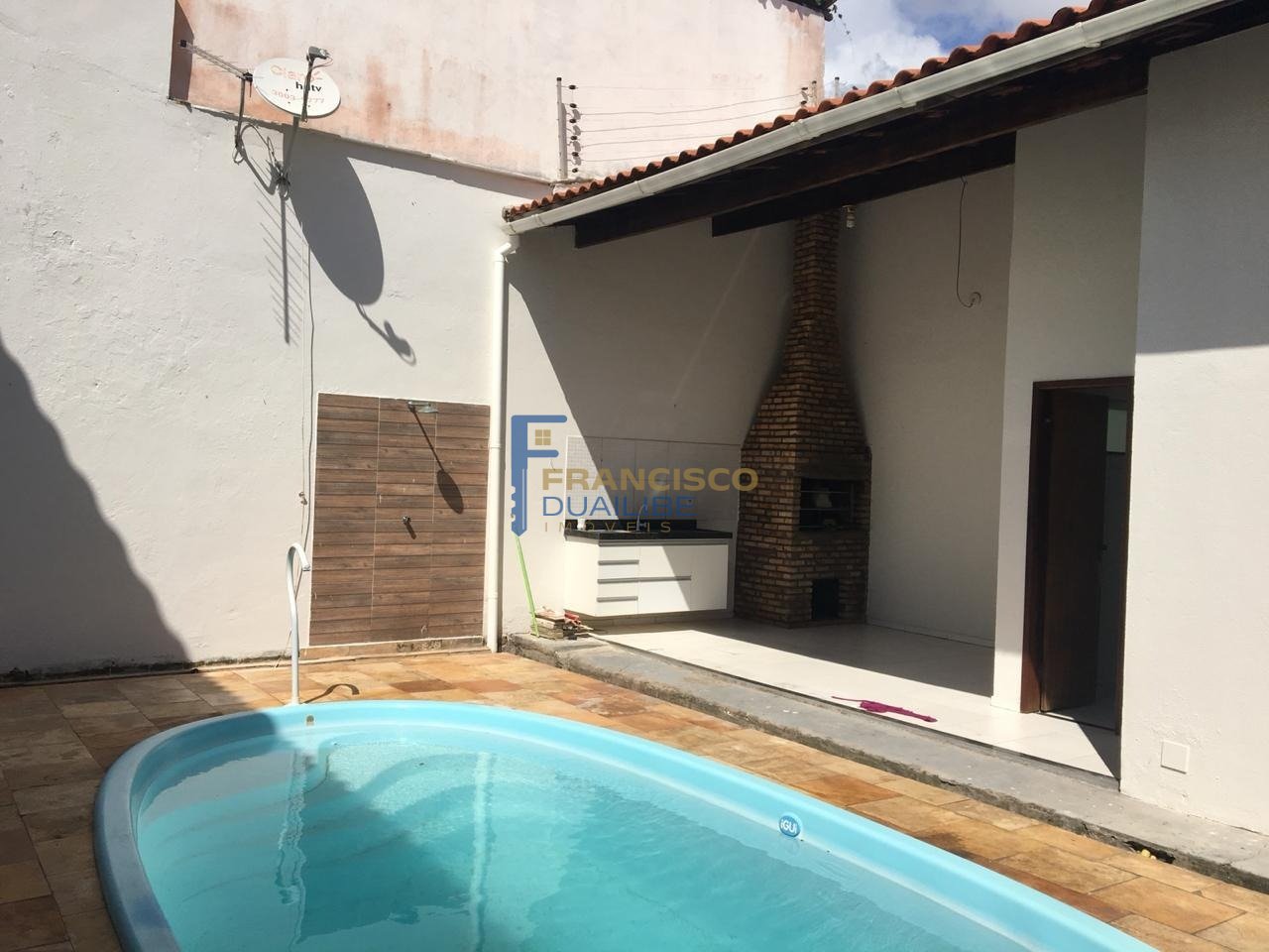 CASA DUPLEX ARAÇAGY — foto 4 de 12