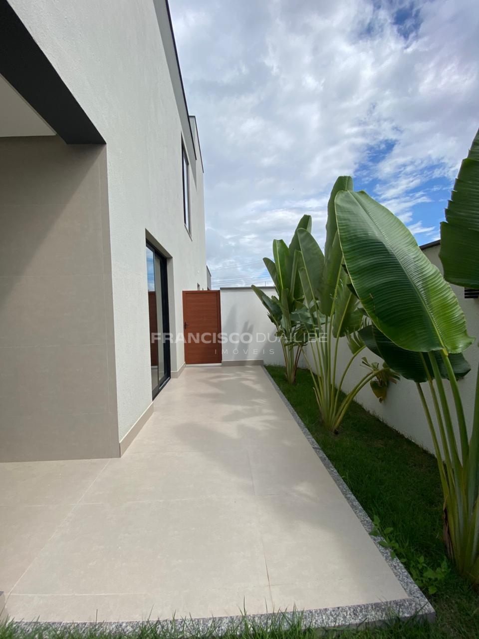 Casa Exclusiva no Condomínio Alphaville — foto 5 de 30
